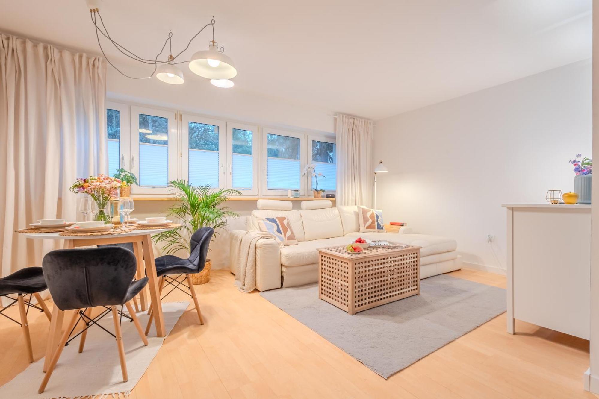 Rezydencja Filmowa- Wygodny Apartament 10 Min Od Lotniska I Centrum Warszawa